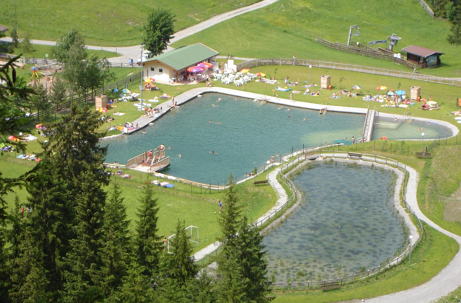 c_tiroler_zugspitz_arena_badesee04.jpg