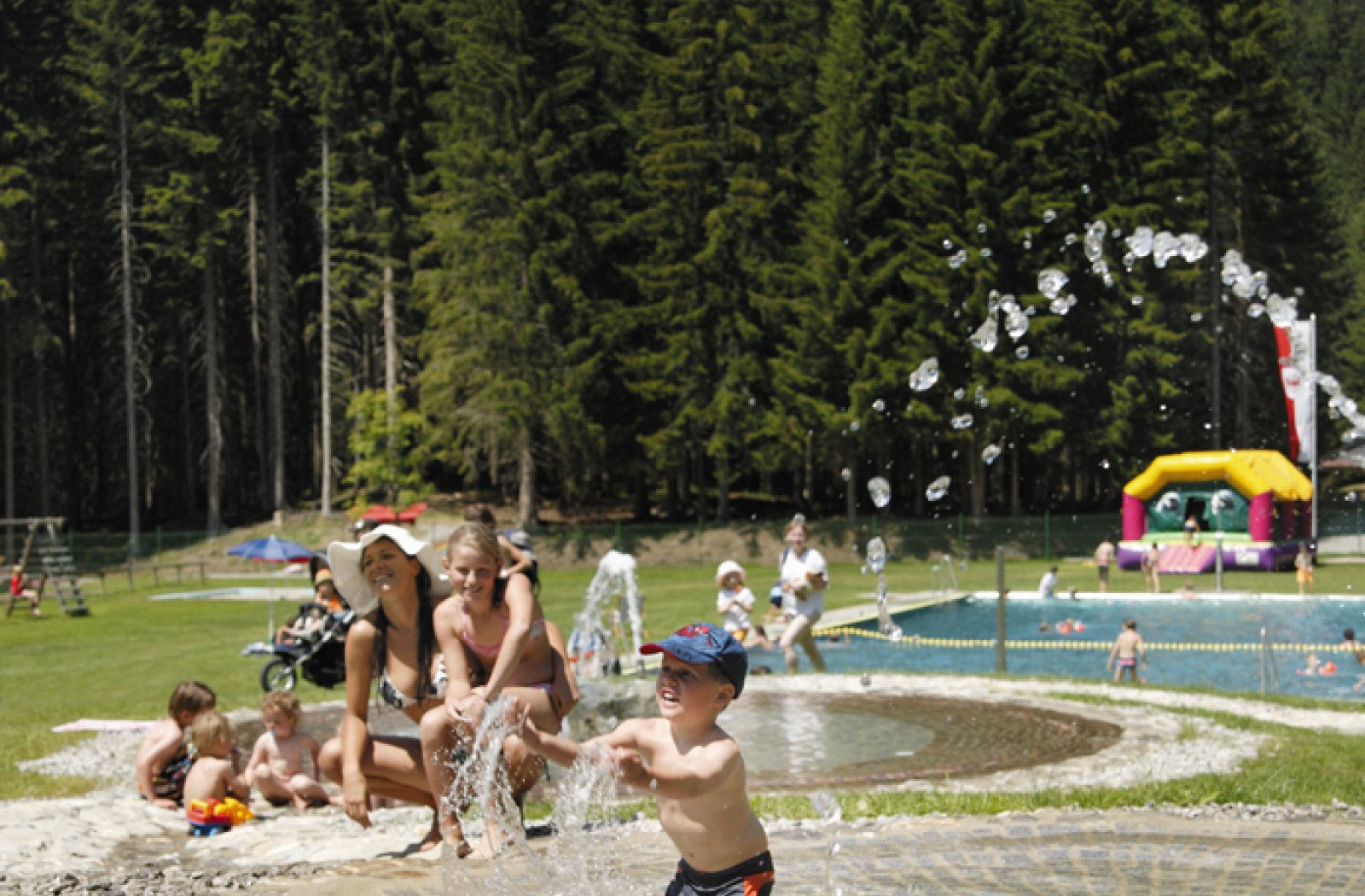 c_zugspitz_arena_baerenbad_berwang02.jpg c_zugspitz_arena_baerenbad_berwang02.jpg